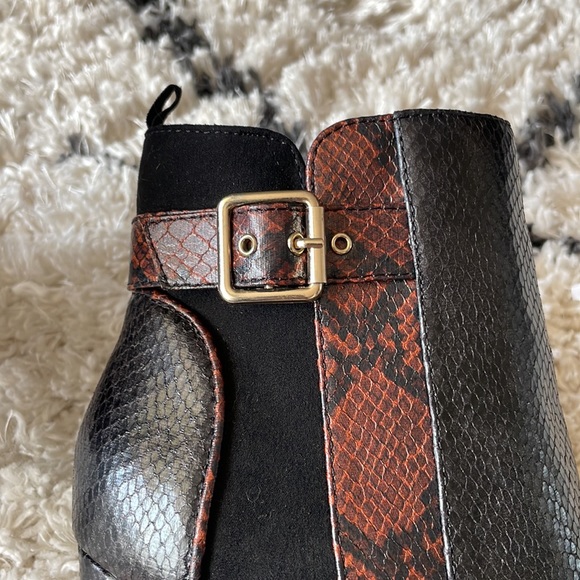 Snakeskin Bootie - Picture 12 of 12